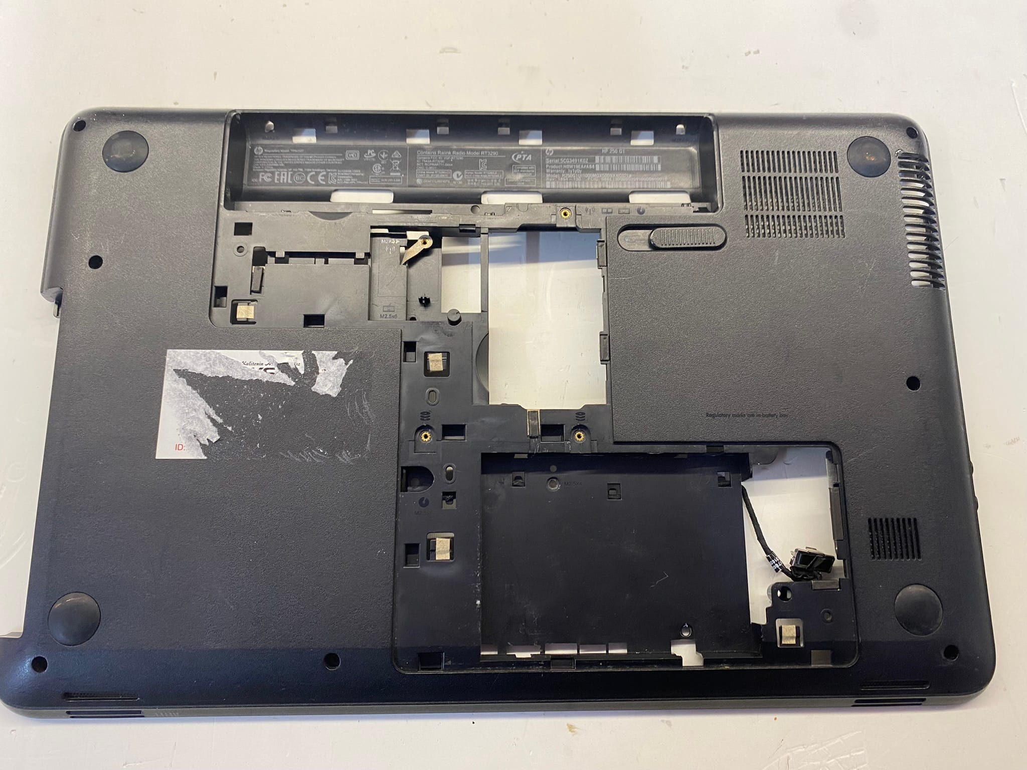 HP 250 G1 Bottom cover