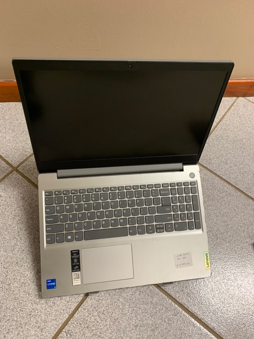 Lenovo IdeaPad 3
